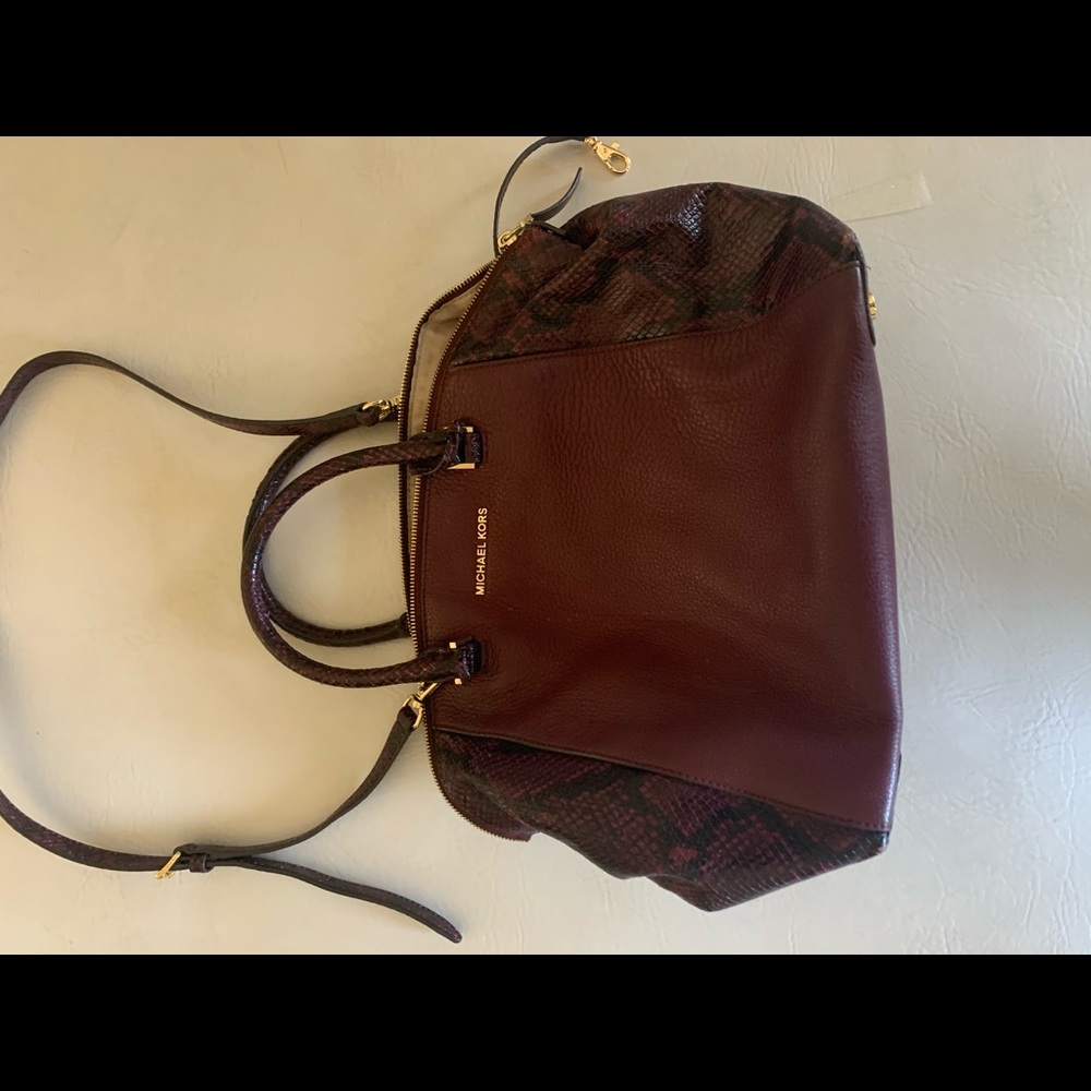 Michael Kors purse